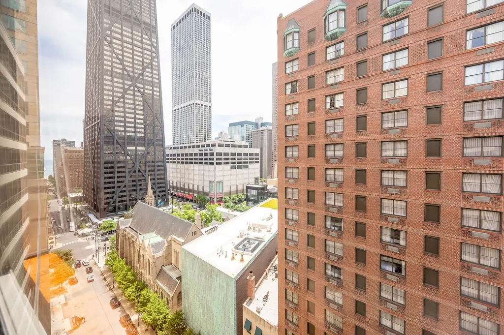 110 East Delaware Place Chicago IL 60611