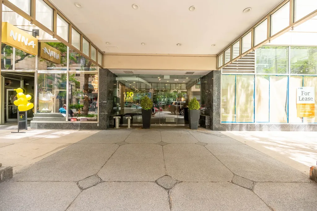 110 East Delaware Place Chicago IL 60611