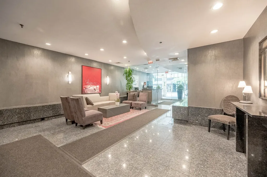 110 East Delaware Place Chicago IL 60611