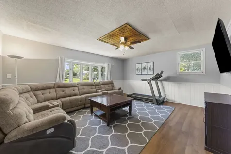 14849 Park Avenue Oak Forest IL 60452