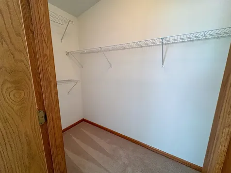 1453 Millbrook Drive Algonquin IL 60102