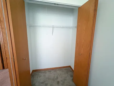 1453 Millbrook Drive Algonquin IL 60102