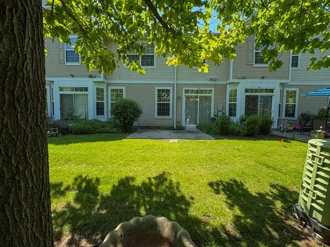 1453 Millbrook Drive Algonquin IL 60102
