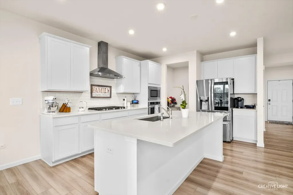 2531 Accolade Avenue Naperville IL 60564