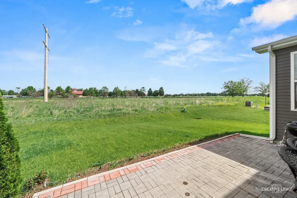 2531 Accolade Avenue Naperville IL 60564