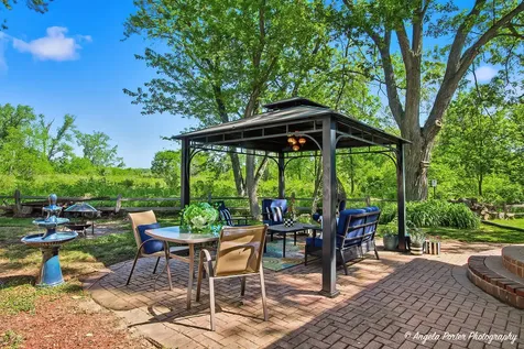 12 Sunshine Avenue Third Lake IL 60030