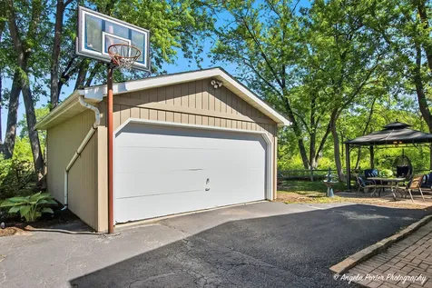 12 Sunshine Avenue Third Lake IL 60030