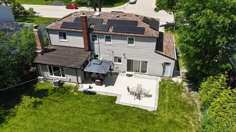 121 Pine Street Deerfield IL 60015