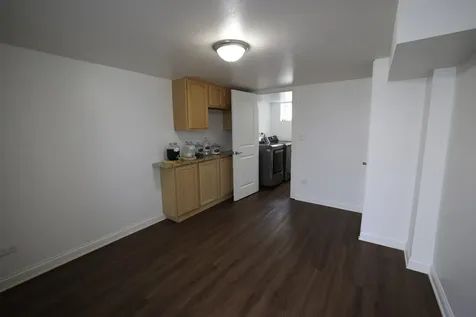 121 Pine Street Deerfield IL 60015