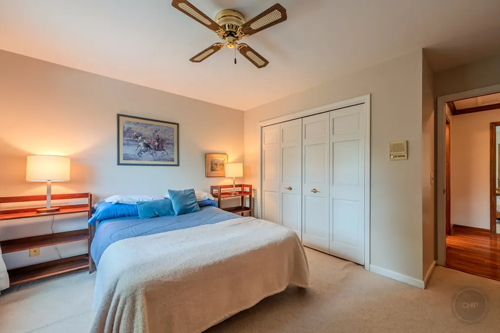 391 Dupahze Street Naperville IL 60565