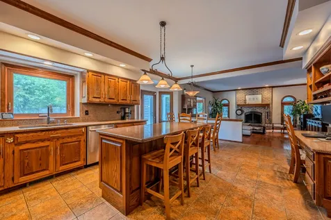391 Dupahze Street Naperville IL 60565