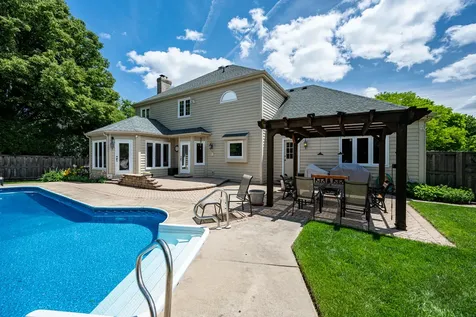 391 Dupahze Street Naperville IL 60565