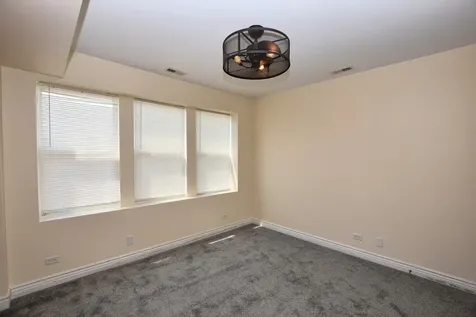 2840 West Glenlake Avenue Chicago IL 60659