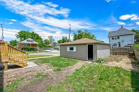 401 23RD Avenue Bellwood IL 60104