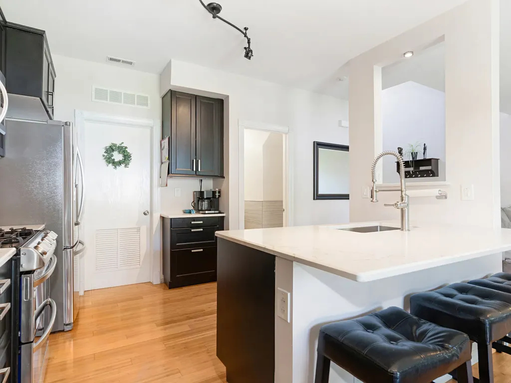 2751 Mcclennan Court Naperville IL 60563