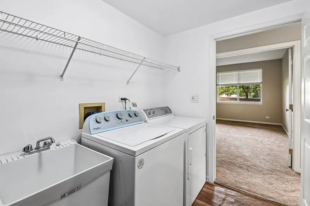 2992 Waters Edge Circle Aurora IL 60504