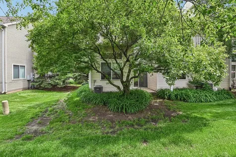 2992 Waters Edge Circle Aurora IL 60504
