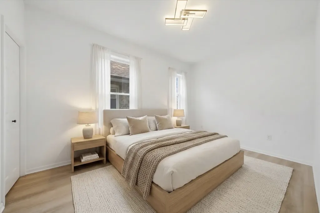 6029 South Artesian Avenue Chicago IL 60629