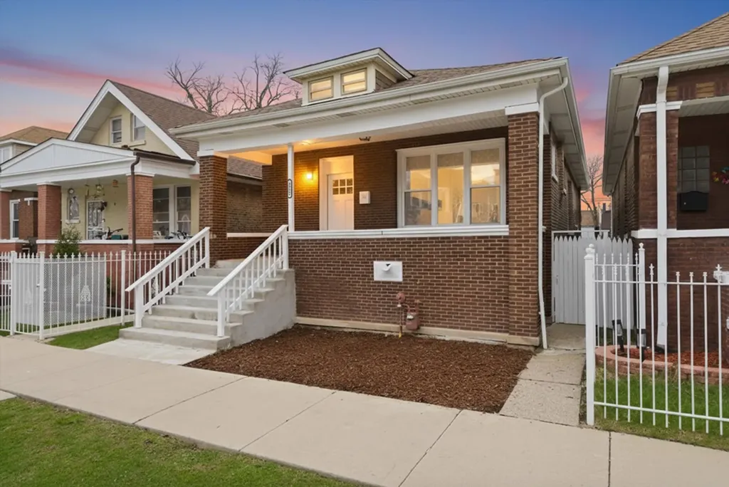 6029 South Artesian Avenue Chicago IL 60629