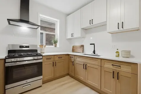 6029 South Artesian Avenue Chicago IL 60629