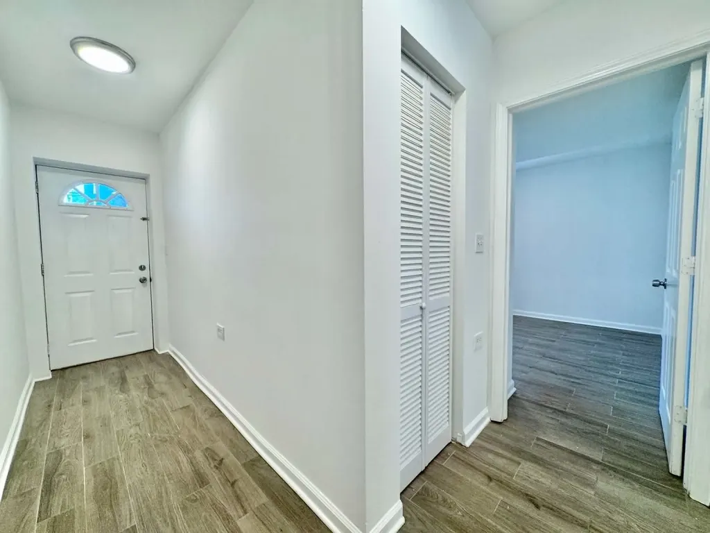 6115 North Claremont Avenue Chicago IL 60659