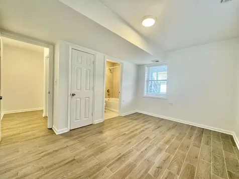 6115 North Claremont Avenue Chicago IL 60659
