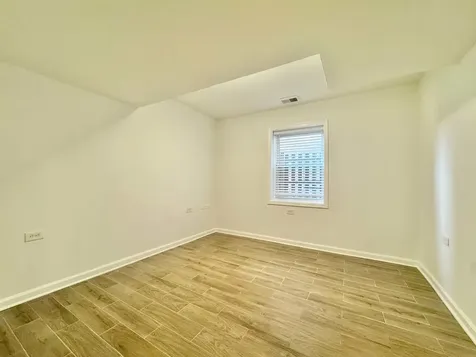 6115 North Claremont Avenue Chicago IL 60659