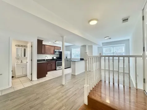 6115 North Claremont Avenue Chicago IL 60659