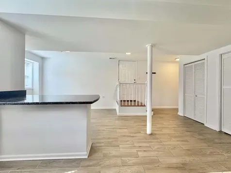 6115 North Claremont Avenue Chicago IL 60659
