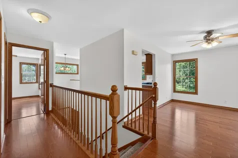 171 Mclaren Drive N Sycamore IL 60178
