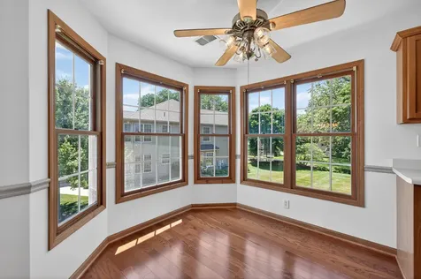 171 Mclaren Drive N Sycamore IL 60178