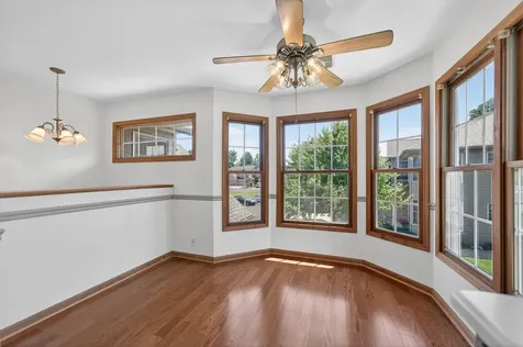 171 Mclaren Drive N Sycamore IL 60178