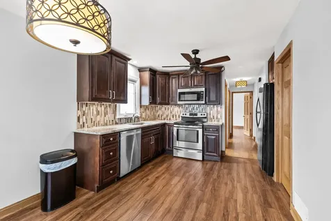 5710 West 58th Street Chicago IL 60638