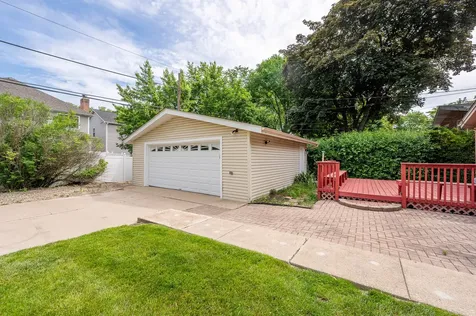 274 Pleasant Hill Boulevard Palatine IL 60067