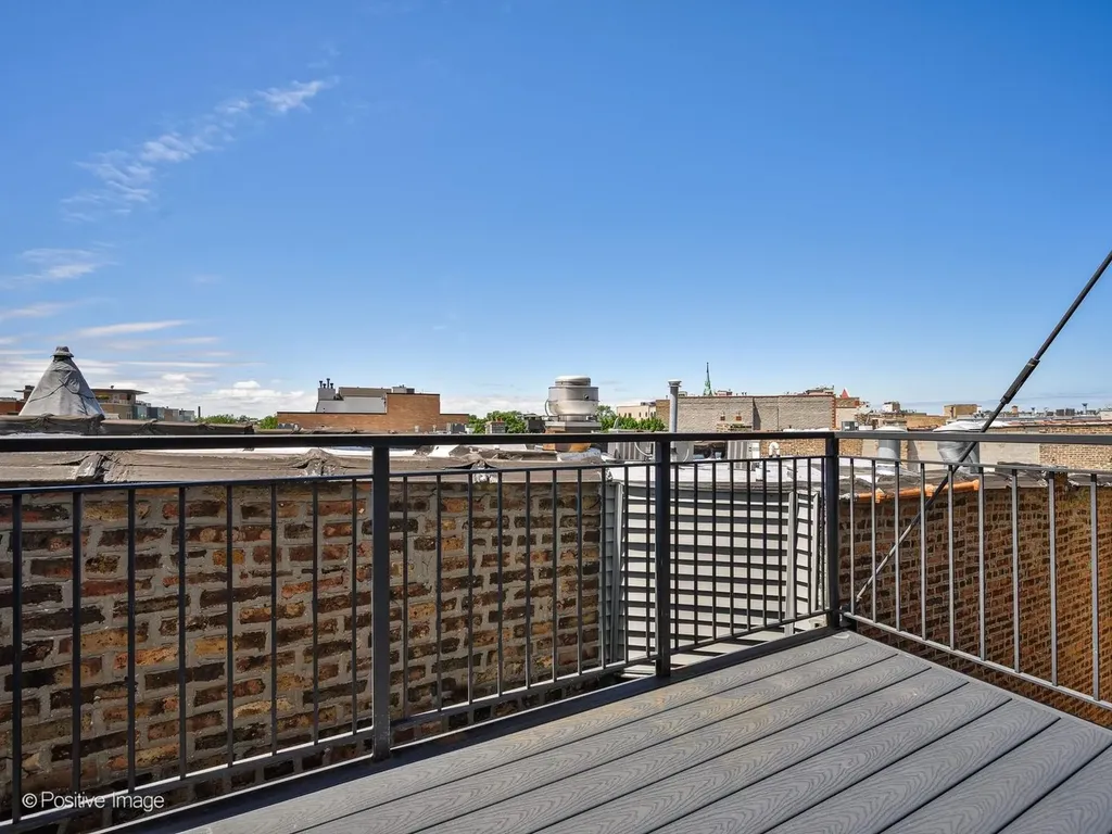 2800 North Lincoln Avenue Chicago IL 60657