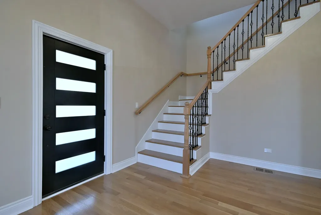 4857 West Hirsch Street Chicago IL 60651
