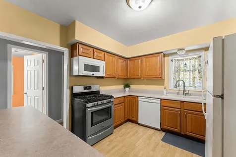 528 Water Street Joliet IL 60436