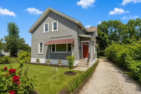 528 Water Street Joliet IL 60436