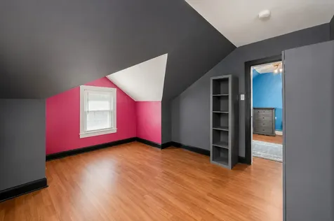 528 Water Street Joliet IL 60436