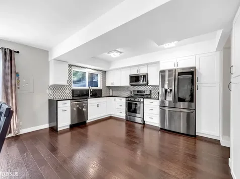 447 Ferndale Court Buffalo Grove IL 60089
