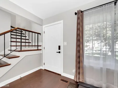 447 Ferndale Court Buffalo Grove IL 60089