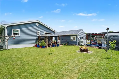 5203 West Court Street Monee IL 60449