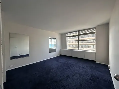 5757 North Sheridan Avenue Chicago IL 60660