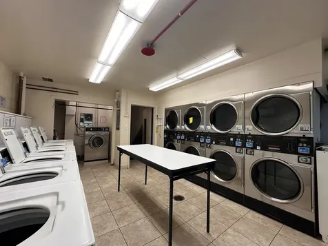 5757 North Sheridan Avenue Chicago IL 60660