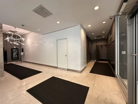 5757 North Sheridan Avenue Chicago IL 60660