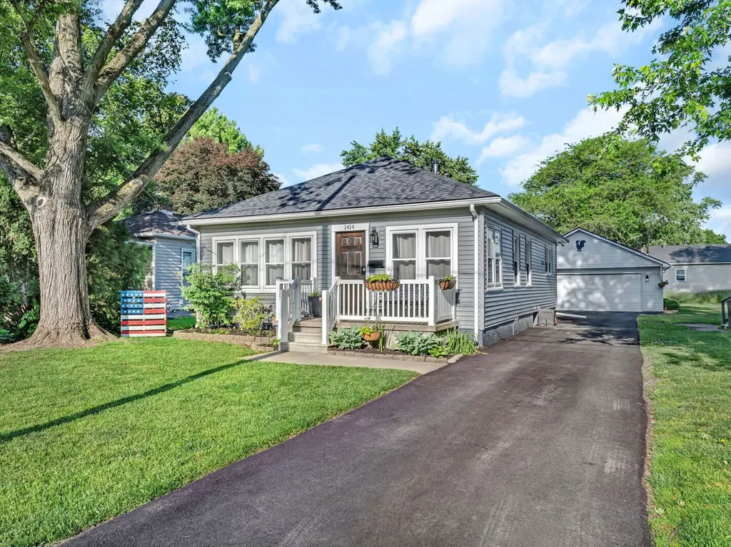 1414 Walnut Street Streator IL 61364