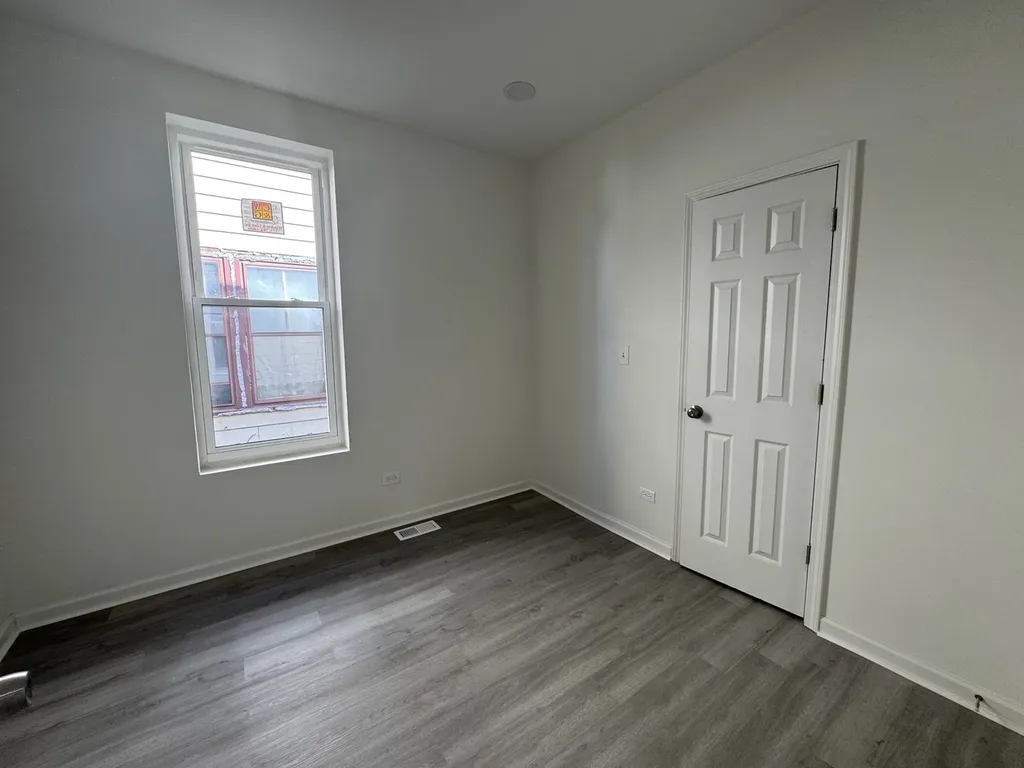 11333 South Edbrooke Avenue Chicago IL 60628