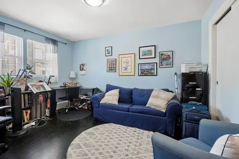 1528 West Chase Avenue Chicago IL 60626