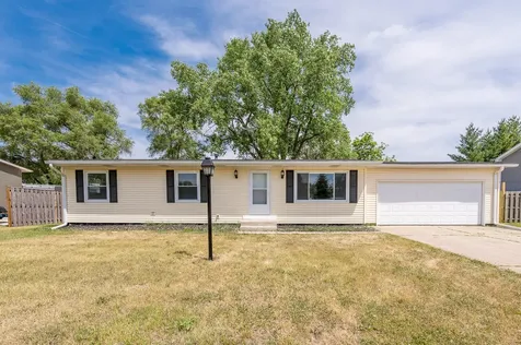 2212 Fairview Lane Mchenry IL 60051