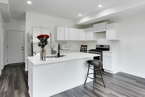 13723 South Springfield Avenue Robbins IL 60472